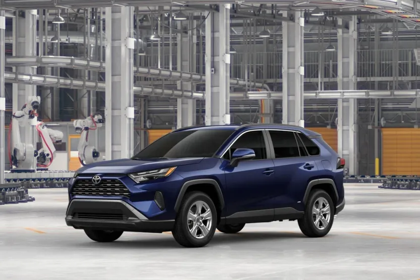 2025 Toyota RAV4 Hybrid XLE photo 1