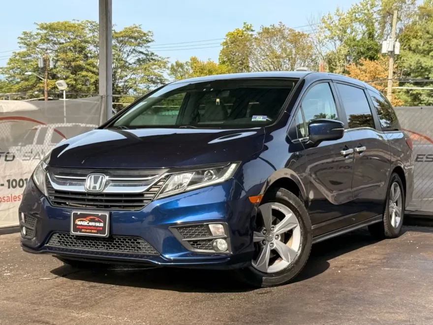 2020 Honda Odyssey EX-L photo 1