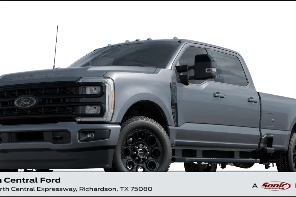 2024 Ford F-250 Lariat photo 1