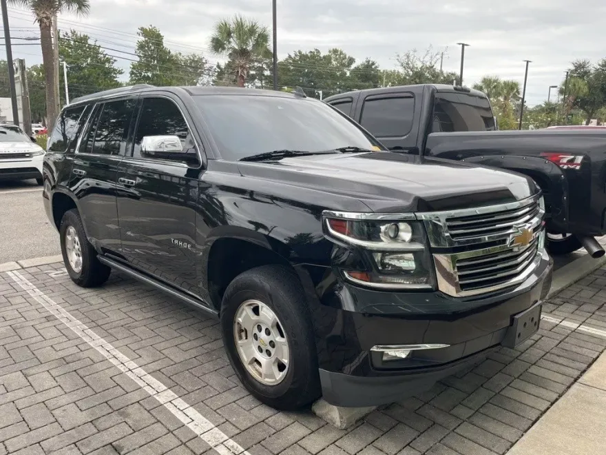 2016 Chevrolet Tahoe LTZ photo 1