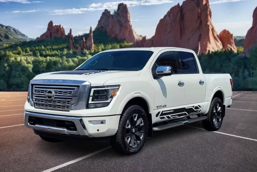 2021 Nissan Titan Platinum Reserve photo 1