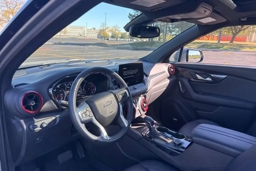 2023 Chevrolet Blazer RS photo 1