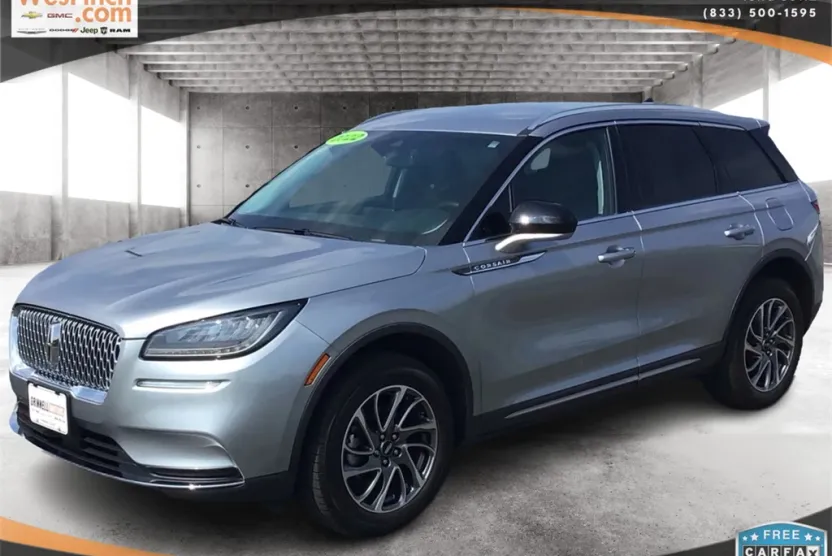 2022 Lincoln Corsair Standard photo 1