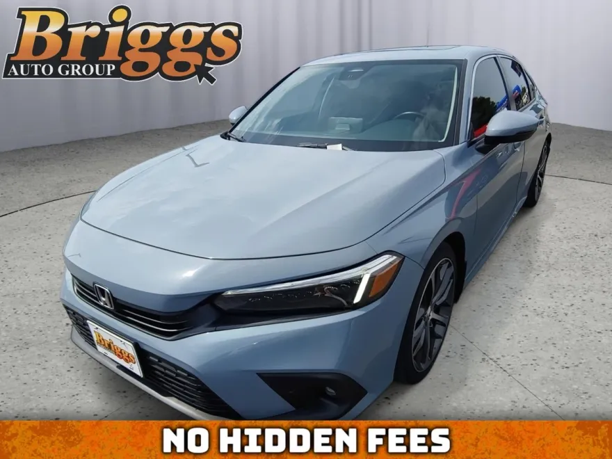 2023 Honda Civic Touring photo 1
