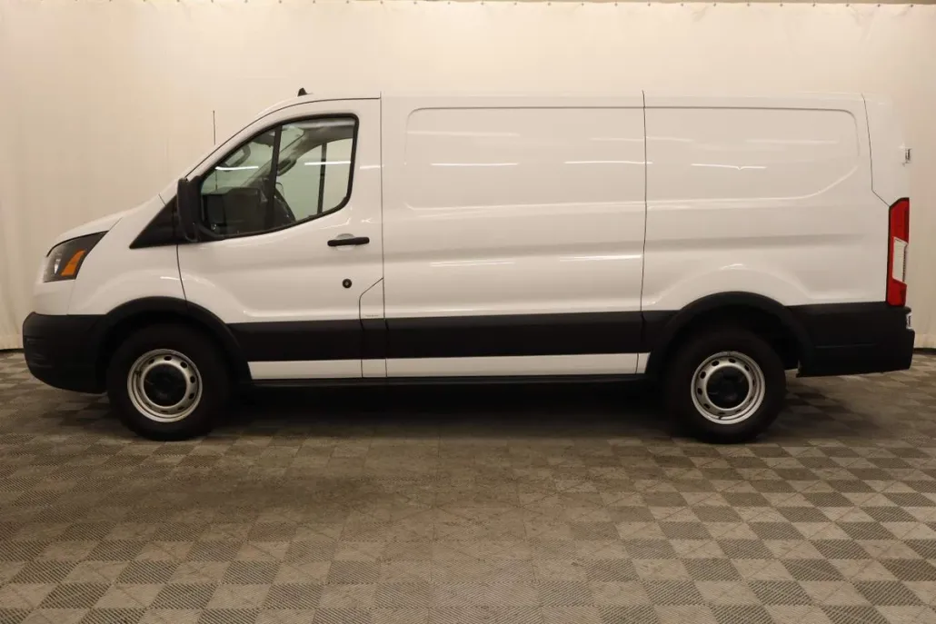 2023 Ford Transit photo 1