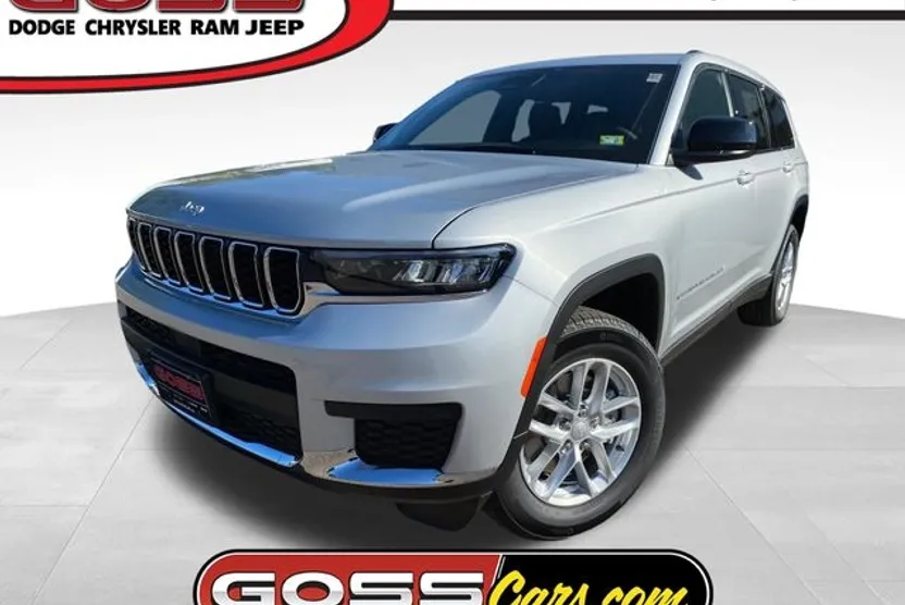2025 Jeep Grand Cherokee Laredo photo 1