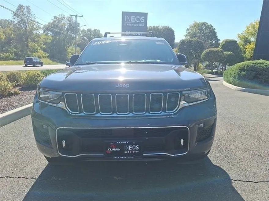 2022 Jeep Grand Cherokee Overland photo 1