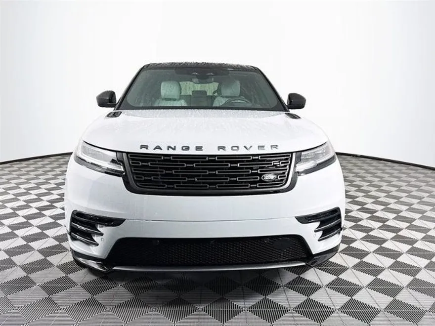 2026 Land Rover Range Rover Velar SE photo 1