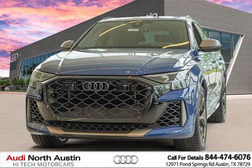 2025 Audi RS Q8 photo 1