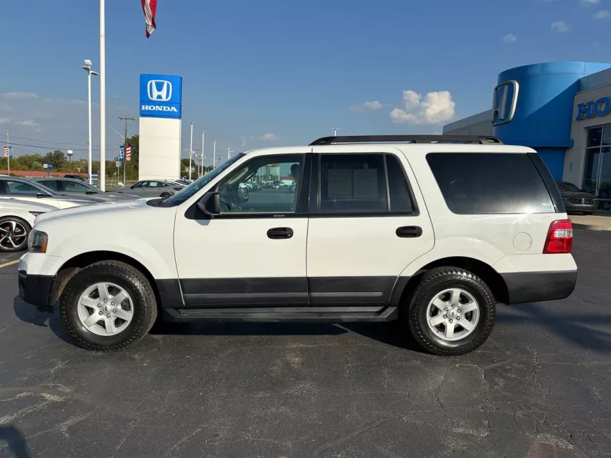 2015 Ford Expedition XL photo 1