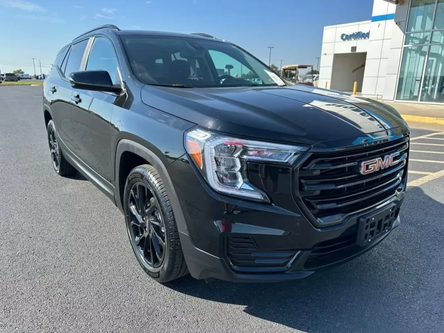 2024 Gmc Terrain SLE photo 1
