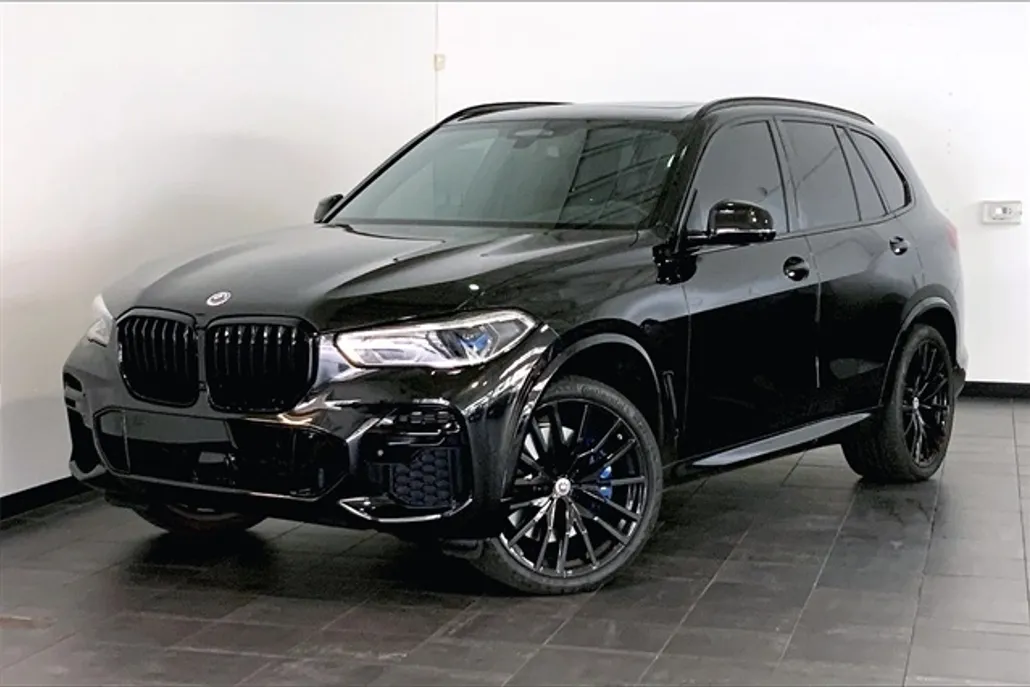 2023 Bmw X5 M50i photo 1