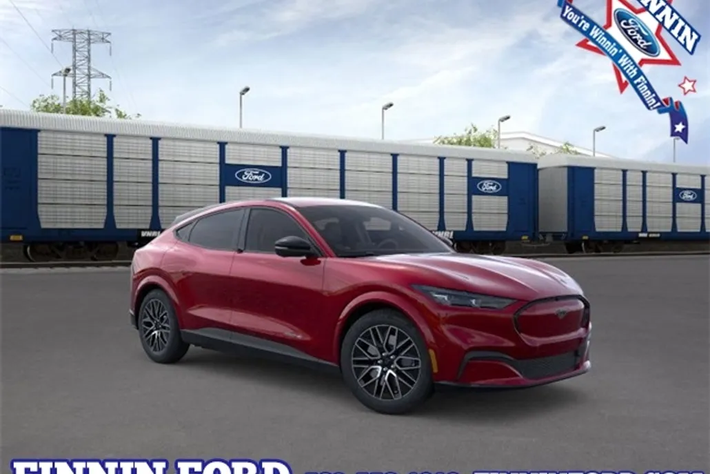 2025 Ford Mustang Mach-E Premium photo 1