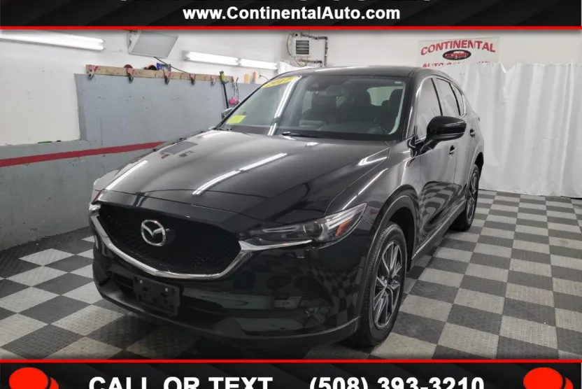 2017 Mazda CX-5 Grand Touring Select photo 1