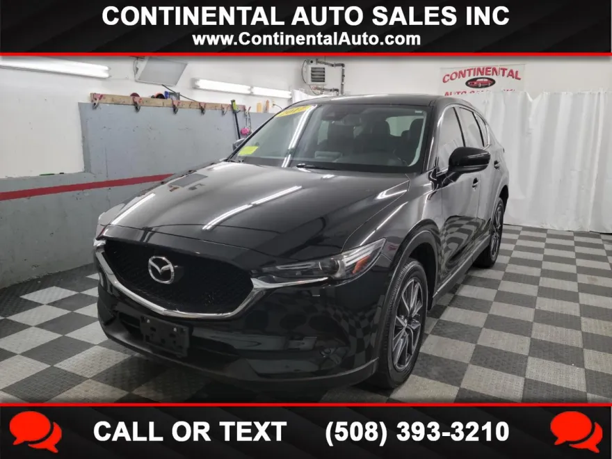 2017 Mazda CX-5 Grand Touring Select photo 1