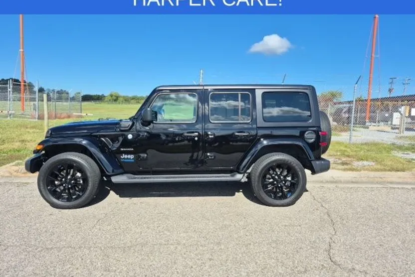 2022 Jeep Wrangler Unlimited Sahara 4xe photo 1