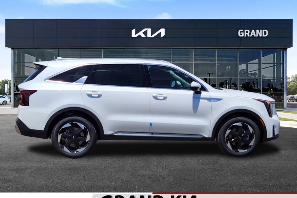 2025 Kia Sorento EX photo 1