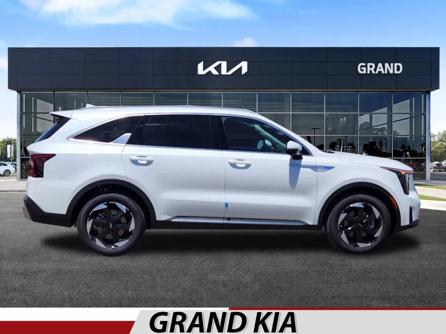 2025 Kia Sorento EX photo 1