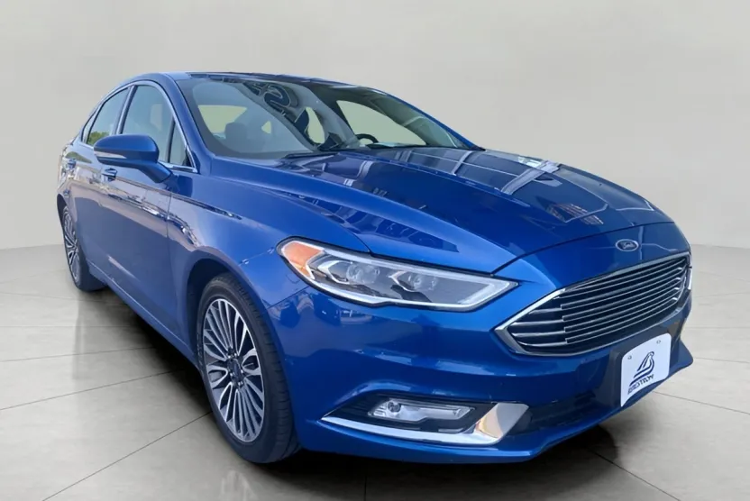 2017 Ford Fusion SE photo 1