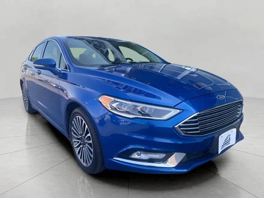 2017 Ford Fusion SE photo 1
