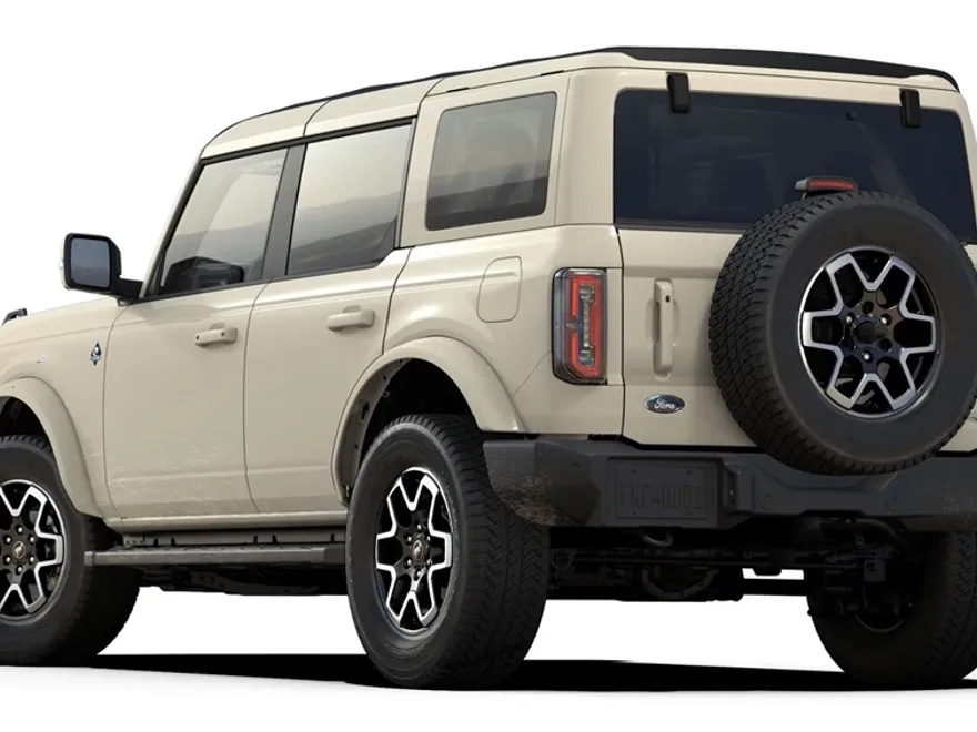 2025 Ford Bronco Outer Banks photo 1