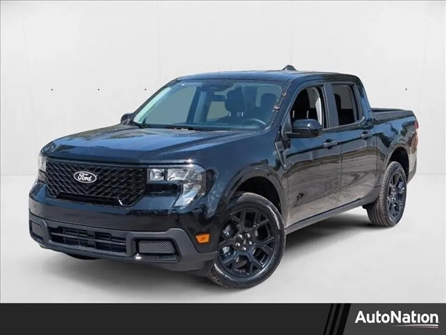 2025 Ford Maverick XLT photo 1