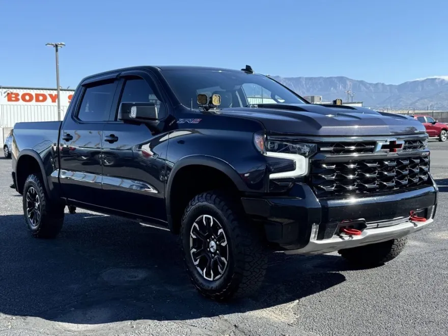2023 Chevrolet Silverado 1500 ZR2 photo 1
