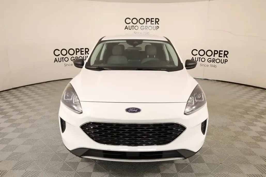 2022 Ford Escape Hybrid SE photo 1