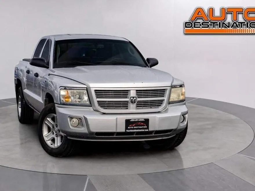 2011 Dodge Dakota photo 1