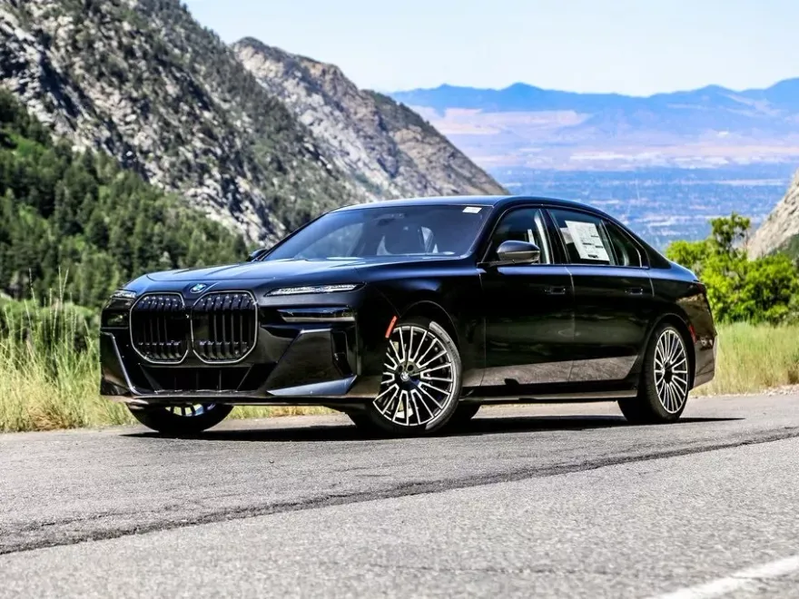 2025 Bmw 760i xDrive photo 1
