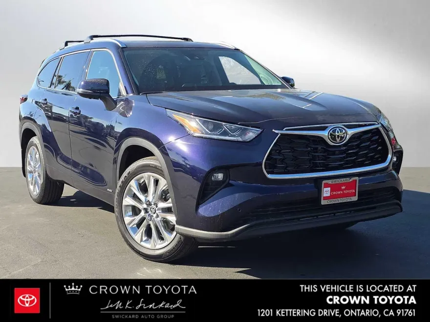 2025 Toyota Highlander Hybrid Limited photo 1