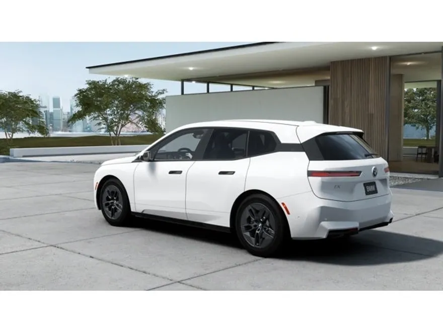 2026 Bmw iX photo 1