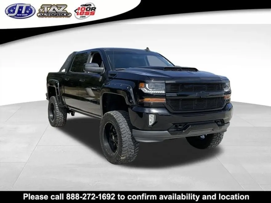 2017 Chevrolet Silverado 1500 LT photo 1