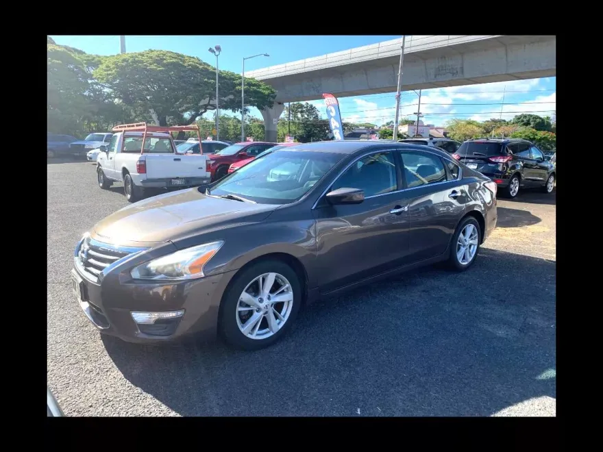 2014 Nissan Altima 2.5 SV photo 1