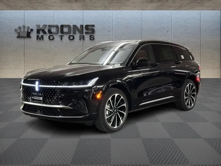 2024 Lincoln Nautilus Black Label photo 1