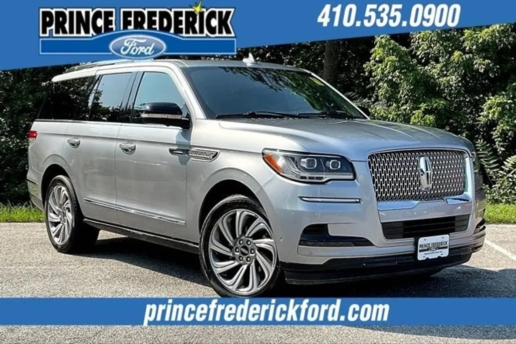 2023 Lincoln Navigator Reserve photo 1