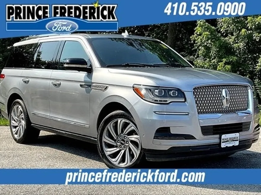 2023 Lincoln Navigator Reserve photo 1