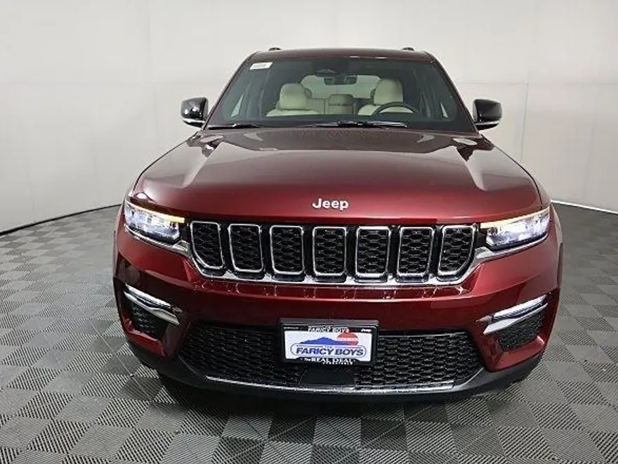 2025 Jeep Grand Cherokee Limited photo 1