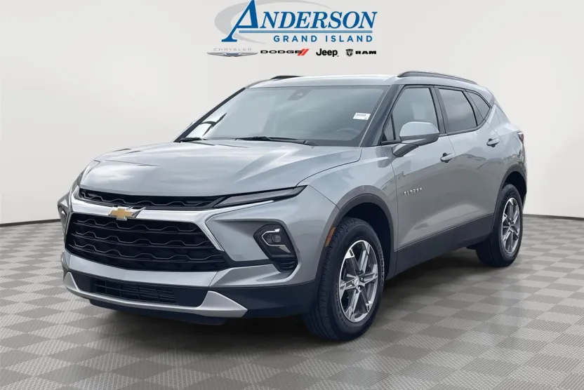 2023 Chevrolet Blazer 2LT photo 1