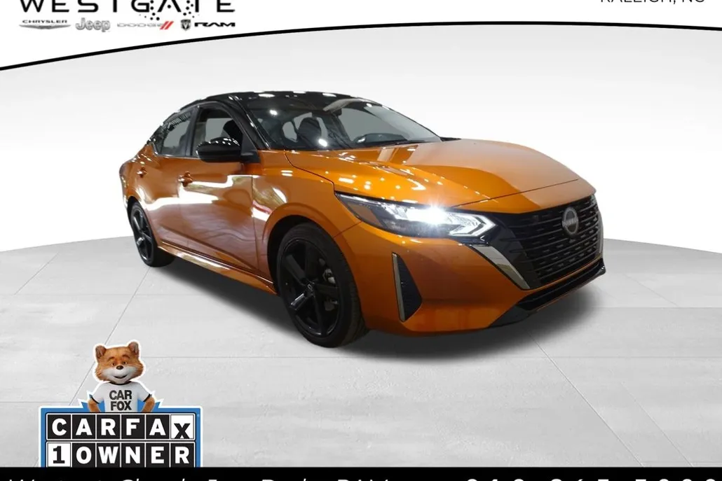 2024 Nissan Sentra SR photo 1