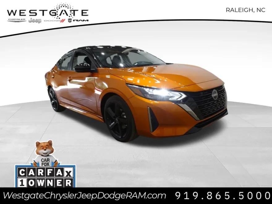 2024 Nissan Sentra SR photo 1