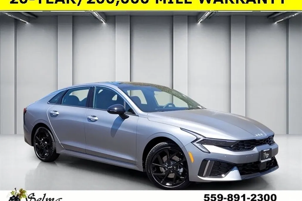 2026 Kia K5 GT-Line photo 1