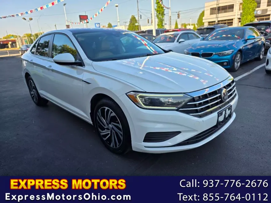 2021 Volkswagen Jetta SEL photo 1