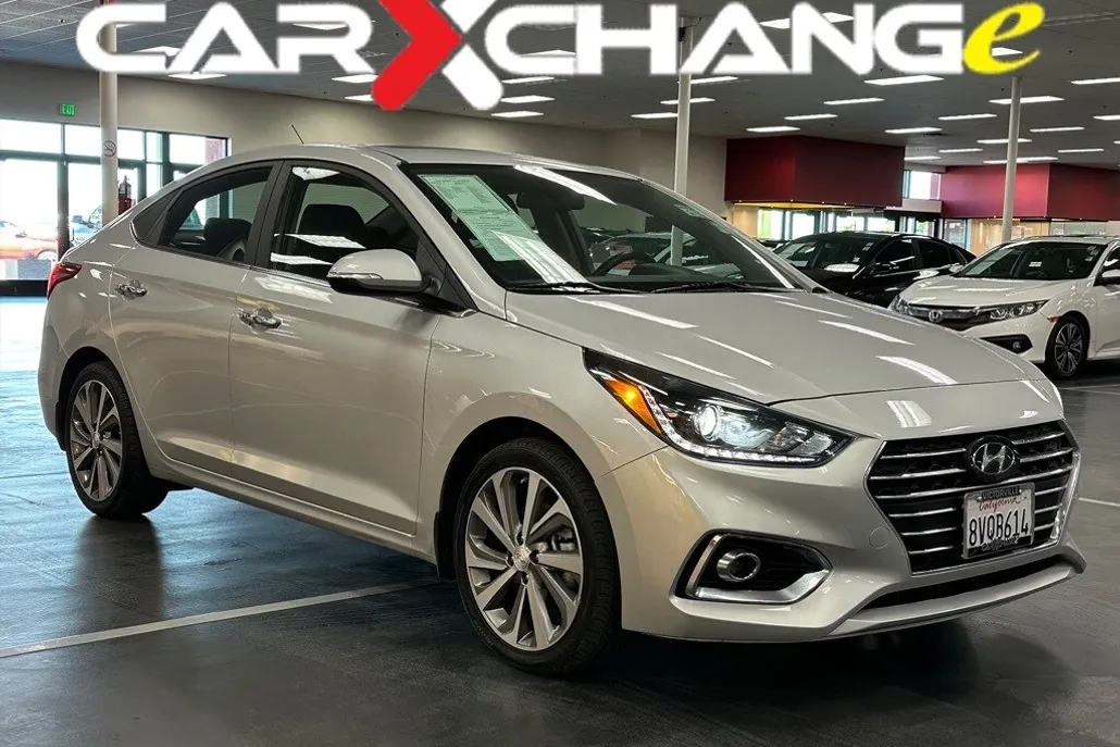 2021 Hyundai Accent Limited photo 1