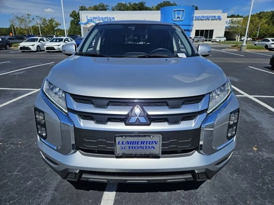 2024 Mitsubishi Outlander Sport ES photo 1