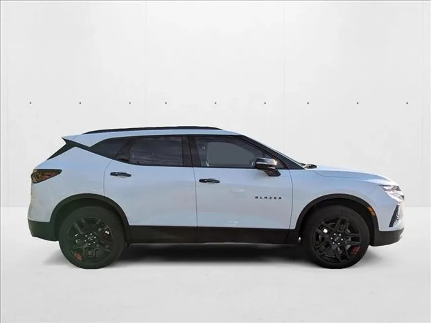 2021 Chevrolet Blazer 2LT photo 1