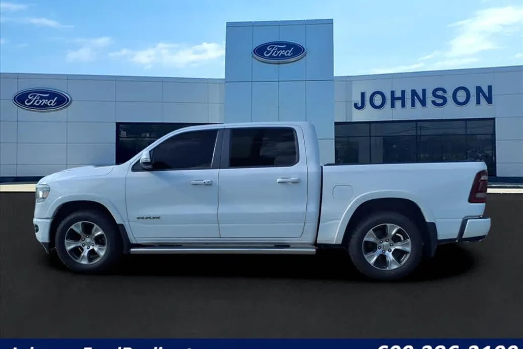 2022 Ram 1500 Laramie photo 1