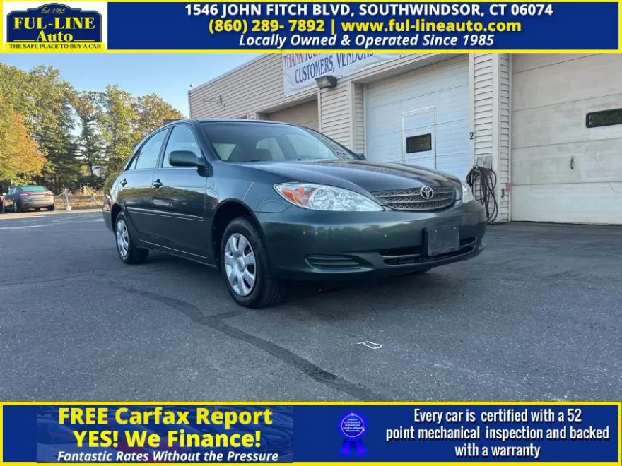 2002 Toyota Camry LE photo 1