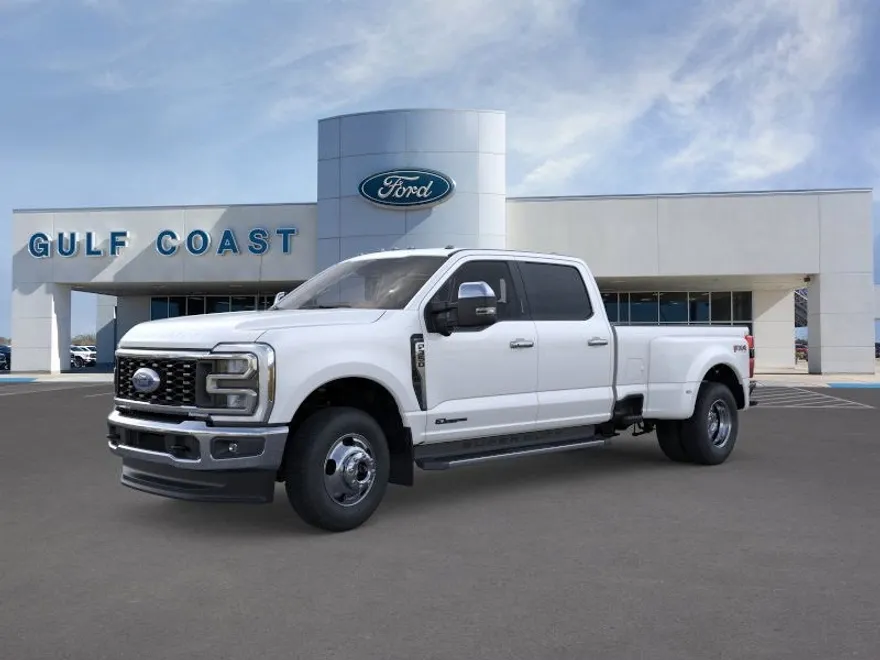 2025 Ford F-350 Lariat photo 1