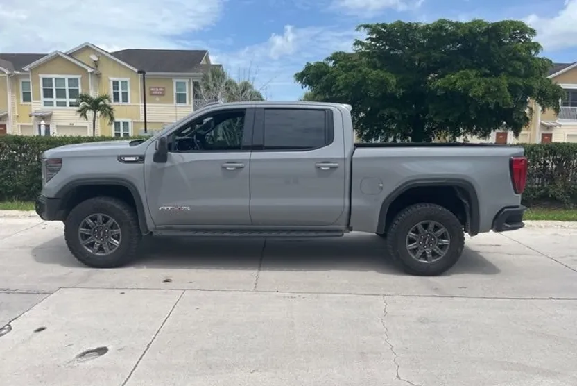 2025 Gmc Sierra 1500 AT4X photo 1